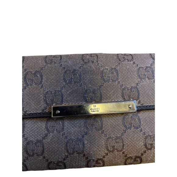 Vintage Gucci Wallet  - Picture 5 of 11